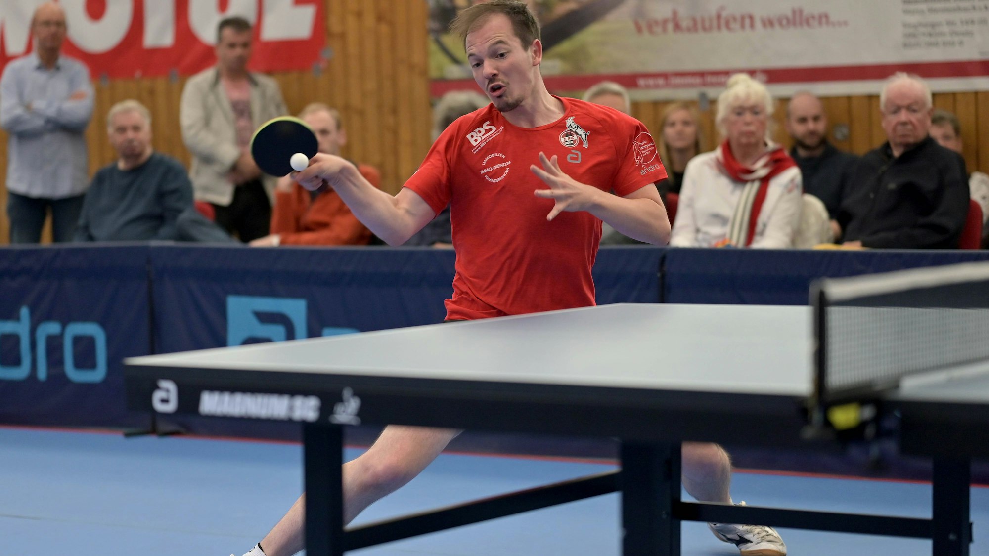 TT-Pokalmeisterschaft Achtelfinale 1. FC Köln - Post SV Mühlhausen am 17.09.2022 in den Sportstätte des Apostelgymnasiums in Köln Gianluca Walther Köln *** TT Cup Championship Round of 16 1 FC Cologne Post SV Mühlhausen on 17 09 2022 in the sports facilities of the Apostelgymnasium in Cologne Gianluca Walther Cologne xJFx