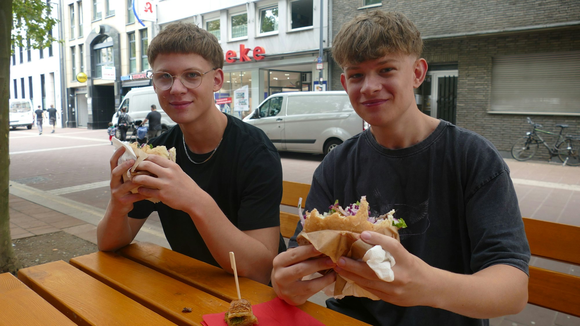 Dönerland in Siegburg eröffnet.