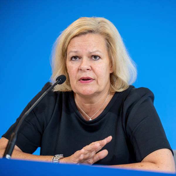 09.09.2024, Berlin: Nancy Faeser (SPD), Bundesministerin des Innern und Heimat, spricht bei einem Pressestatement zu aktuellen Maßnahmen in der Migrationspolitik und zum Sicherheitspaket der Bundesregierung im Bundesministerium des Innern.