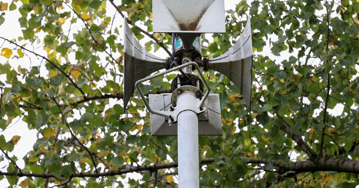 Bev-lkerungsschutz-Bleifeld-wird-zehnter-Sirenen-Standort-in-R-srath