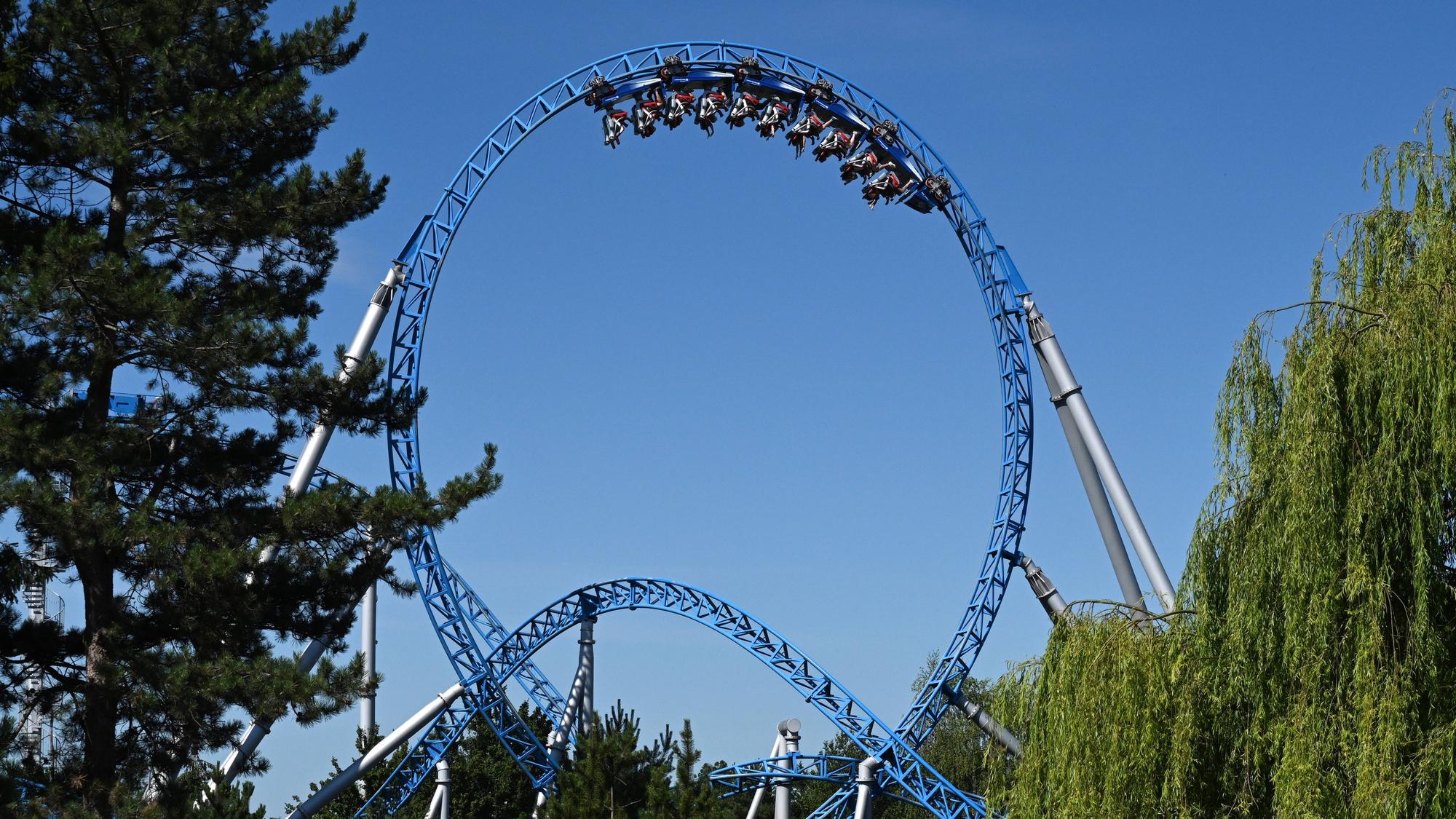 Der Blue Fire Megacoaster im Europa-Park im baden-württembergischen Rust (im regulären Betrieb)