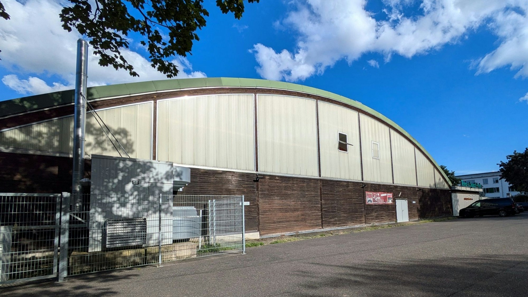Der Tennis- und Squash-Park Bornheim. Foto: Frank Engel-Strebel