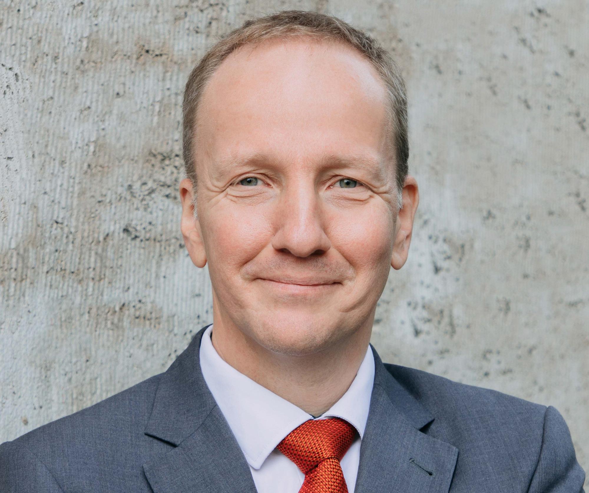 Prof. Guntram Wolff