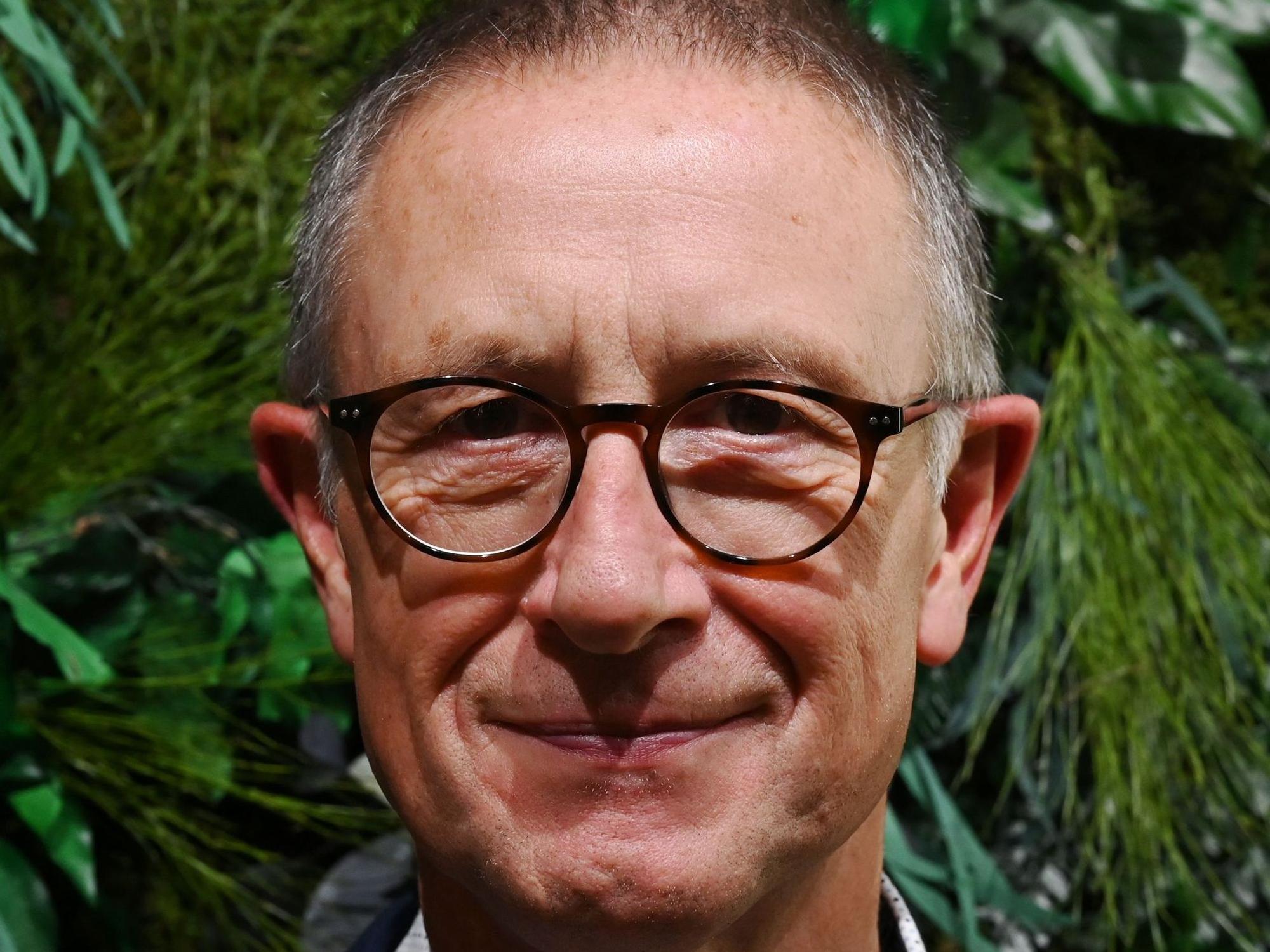 Das Bild zeigt Helmut Schneider.
