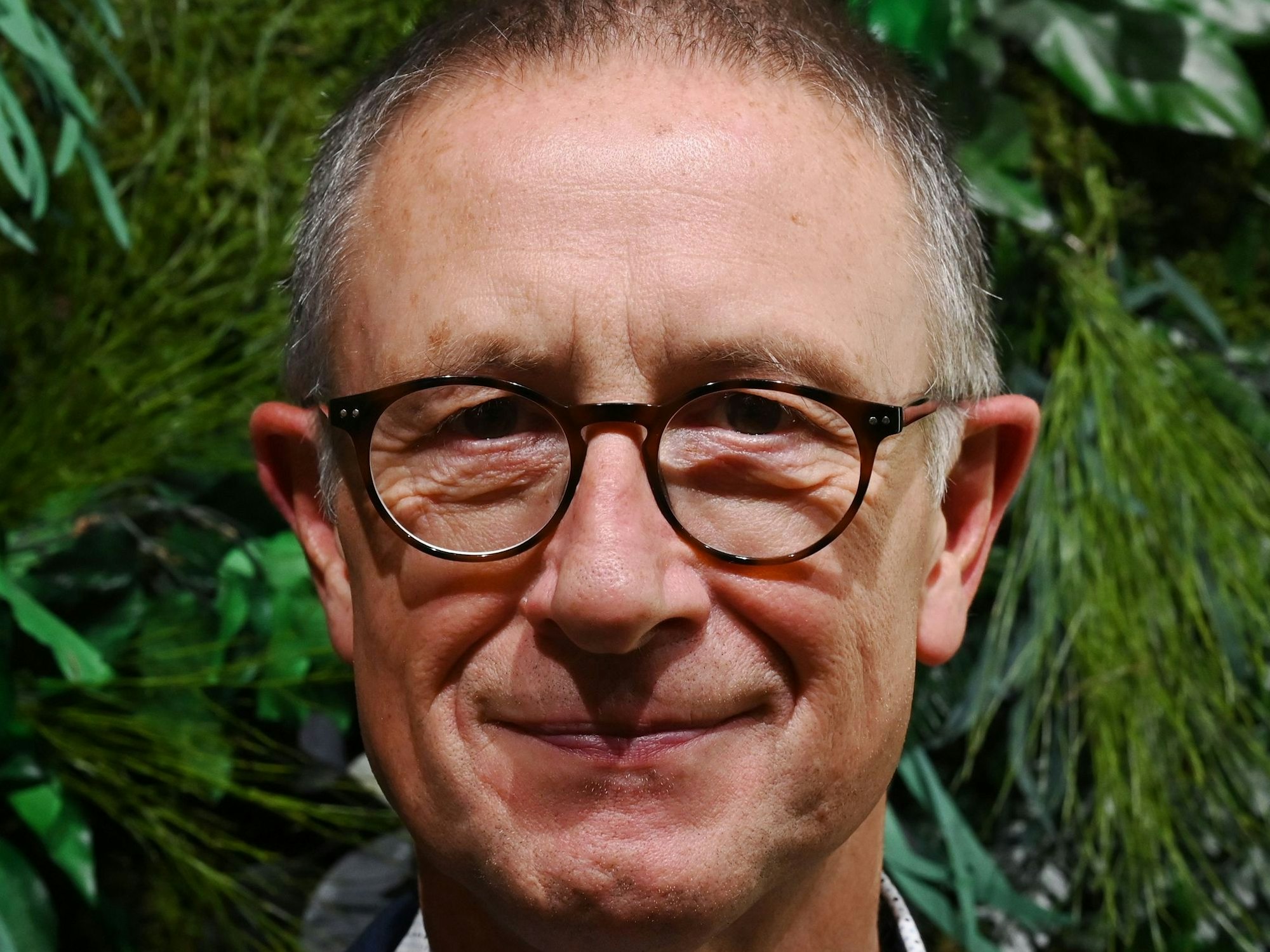 Das Bild zeigt Helmut Schneider.