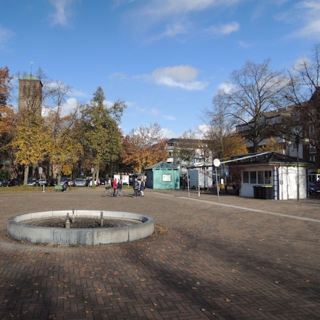Kerpener Tristesse: Ähnlich trostlos wie um den Friedrich-Ebert-Platz in Horrem ist es um die Finanzen der Kolpingstadt bestellt.