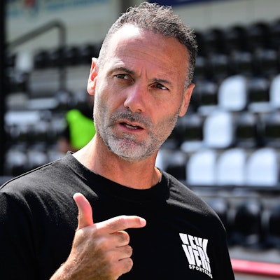 03-08-2024 / pmk / NH121180 Fussball/Herren 3.Liga Saison 2024/2025 Sportclub-Arena /Verl SC Verl - SV Wehen Wiesbaden Alexander ENDE -Trainer- Verl *** 03 08 2024 pmk NH121180 Soccer Men 3 League Season 2024 2025 Sportclub Arena Verl SC Verl SV Wehen Wiesbaden Alexander ENDE Coach Verl