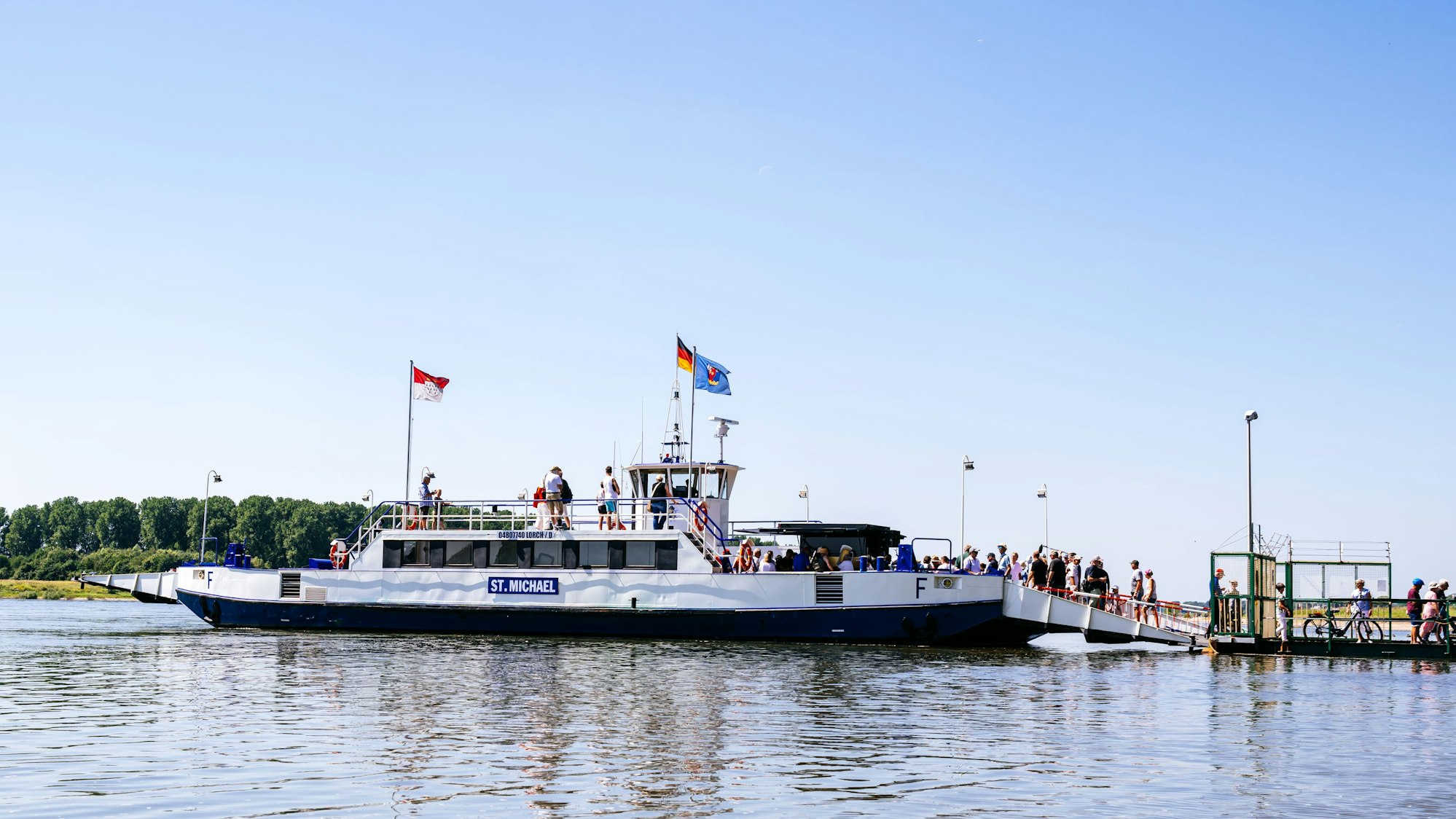 Das Fährschiff St. Michael