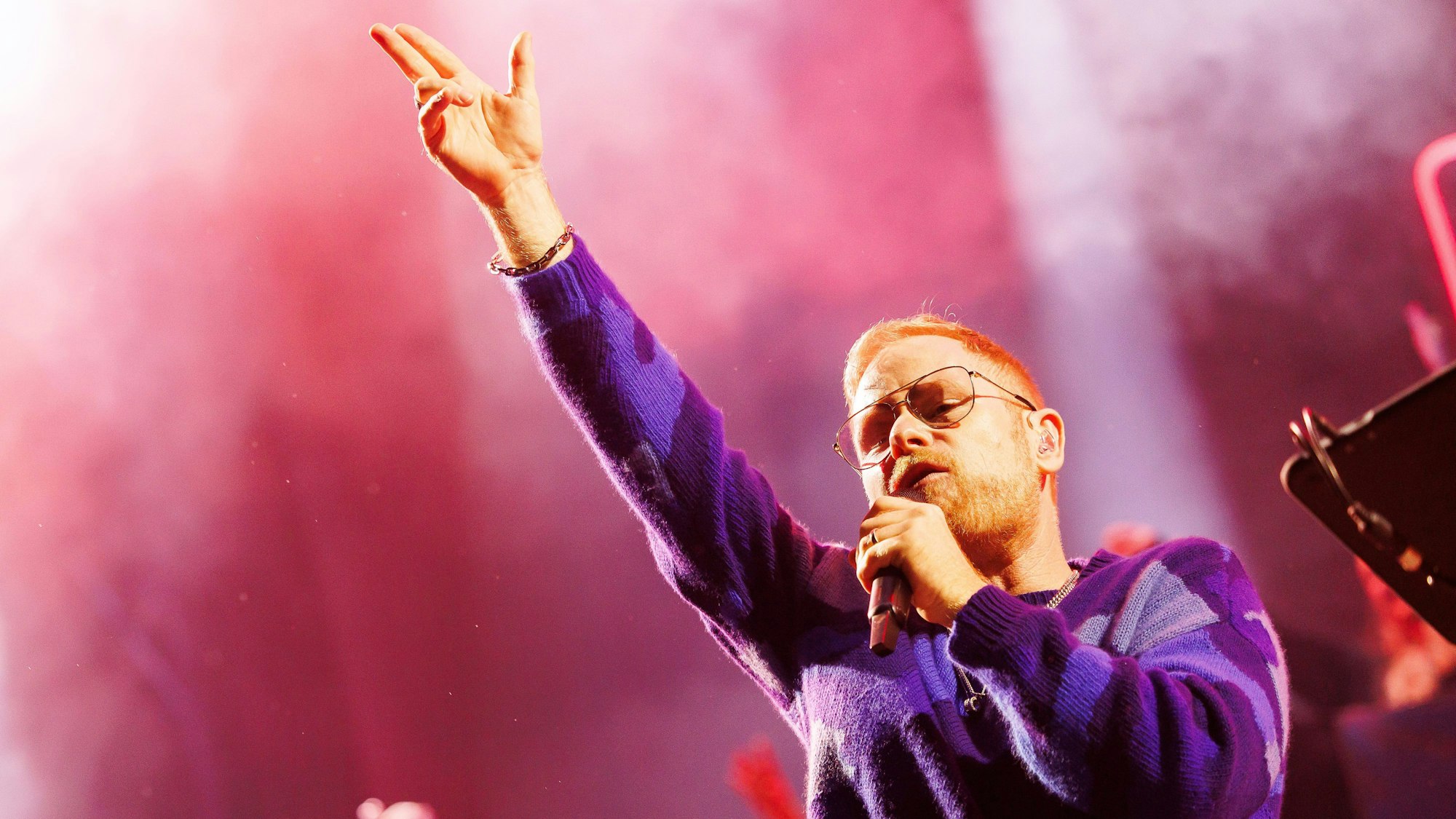 ARCHIV - 17.08.2024, Österreich, St. Pölten: Der deutsche Musiker Peter Fox während eines Konzertes auf der "Space Stage" im Rahmen des "Frequency 2024". (zu dpa: «Görlitzer Park als Konzert-Ort - erneut Peter Fox kostenlos») Foto: Florian Wieser/APA/dpa +++ dpa-Bildfunk +++