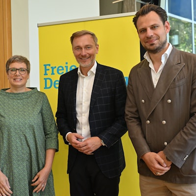 Forsbach. Genohotel. FDP-Empfang mit Christian Lindner. v.l. Dorothee Wasmuth. Christian Lindner, Dr. Alexander Engel
