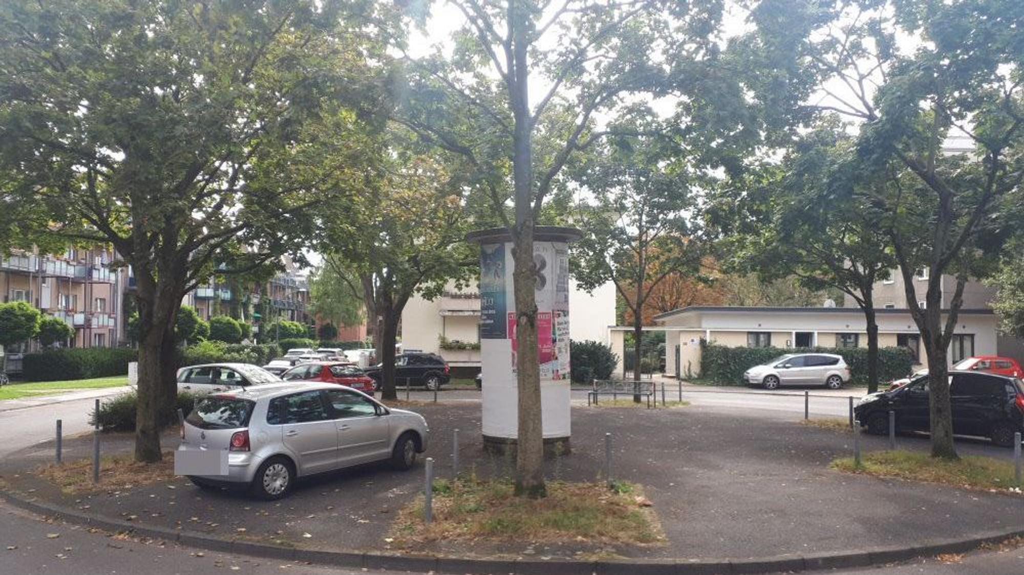 Zwischen Altleinigenweg und Ebertplatz sollen ein Rondell und eine Mittelinsel zum neuen Quartiersplatz umgestaltet werden.