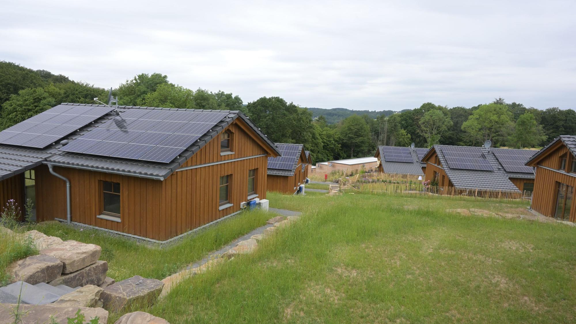 Baufortschritt-Sachstand-Chaletdorf-Hasenberg-Overath