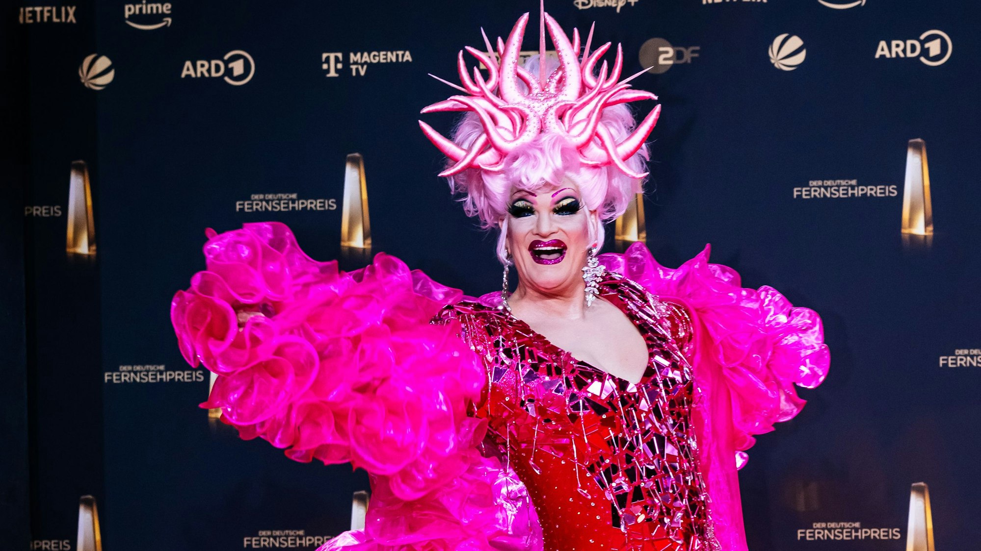 Olivia Jones stellte mit ihrer großen Perücke und einem ausladenden Kleid buchstäblich alle in den Schatten.