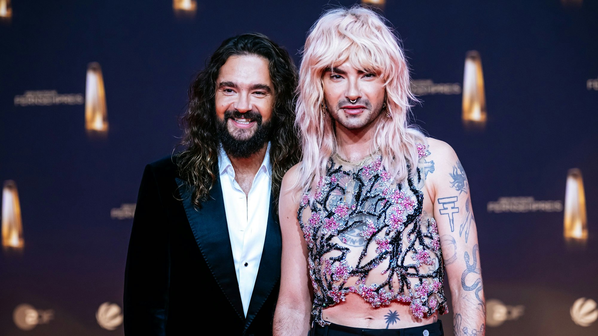 Tom und Bill Kaulitz auf dem roten Teppich.