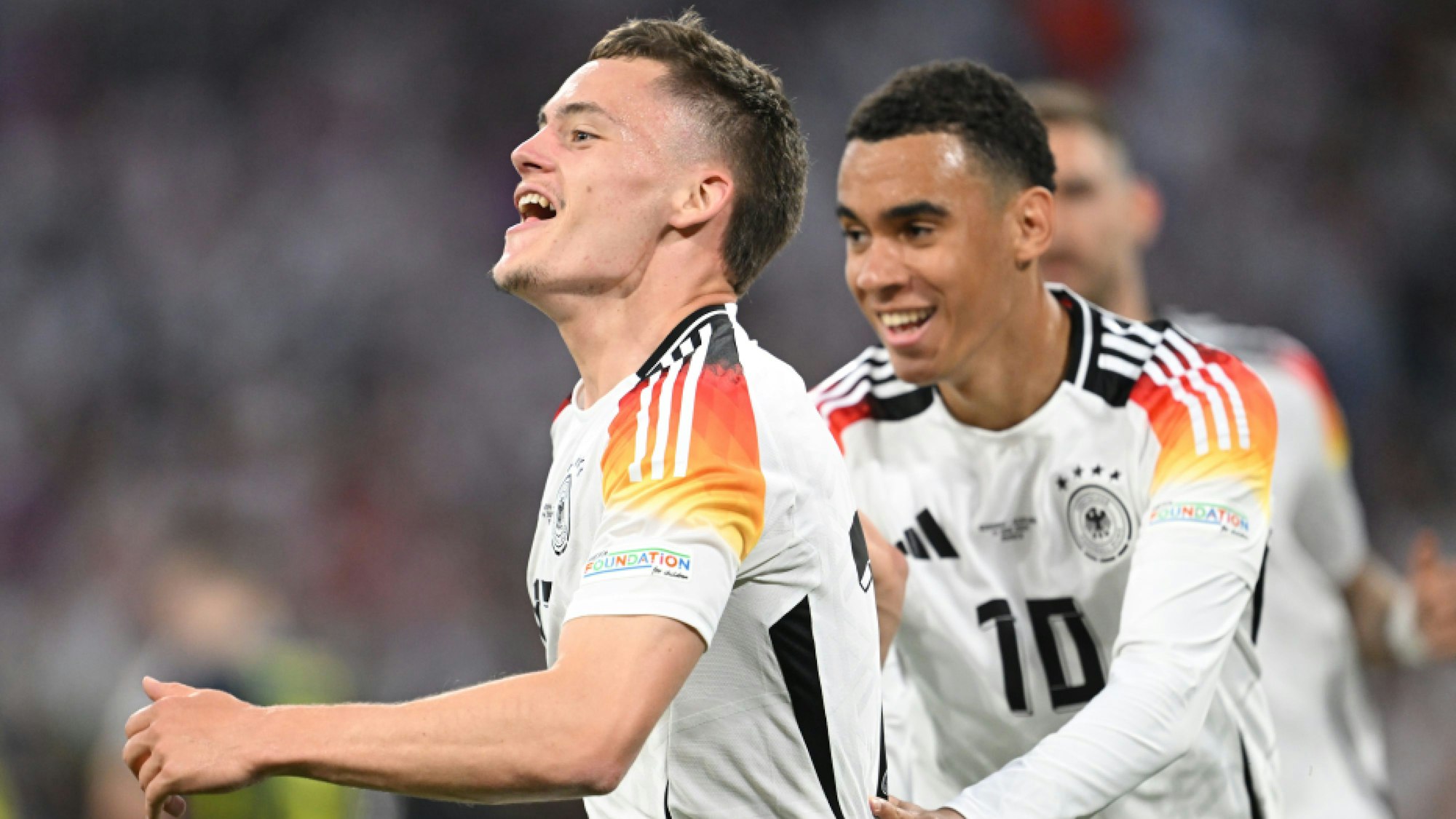 Jahrhunderttalente: Florian Wirtz (l) und Jamal Musiala bei der Fußball-EM 2024.