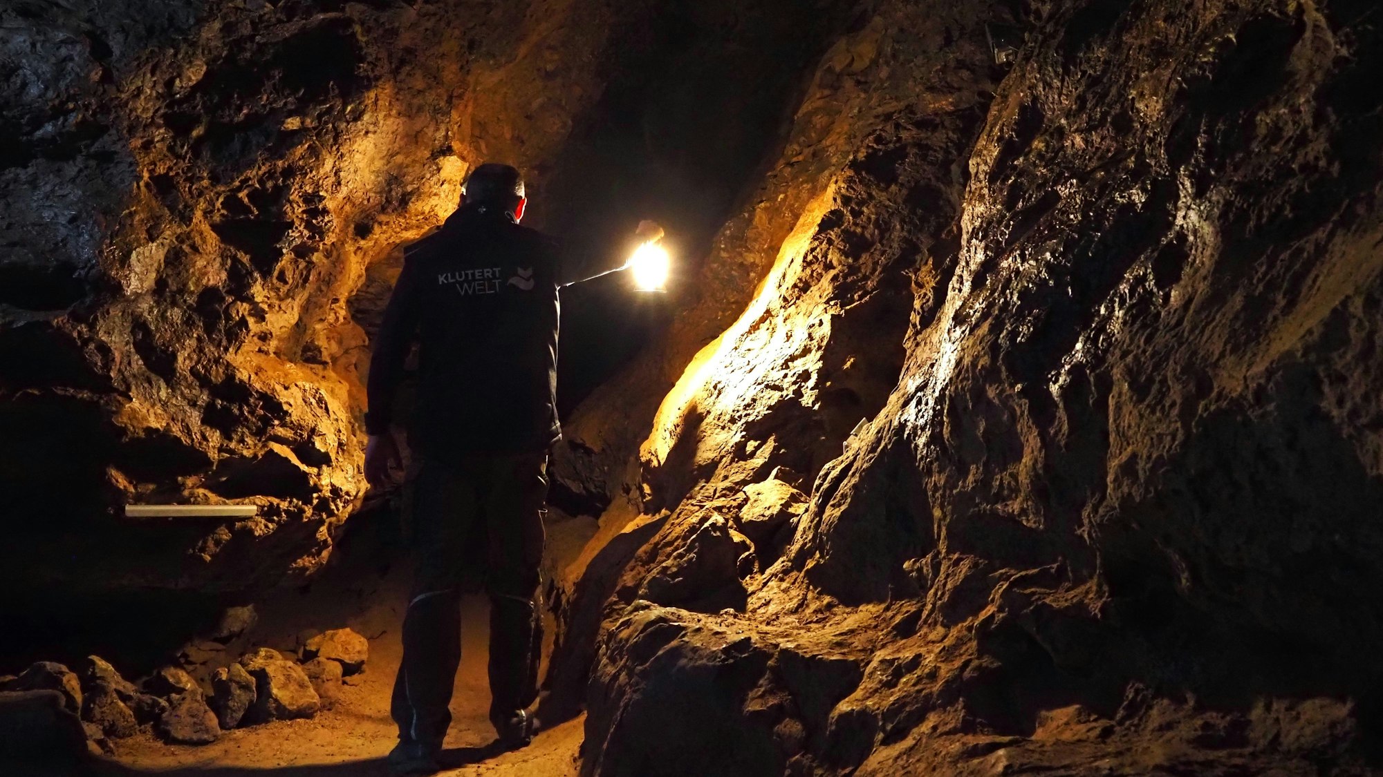 Dunkelführung in der Kluterthöhle