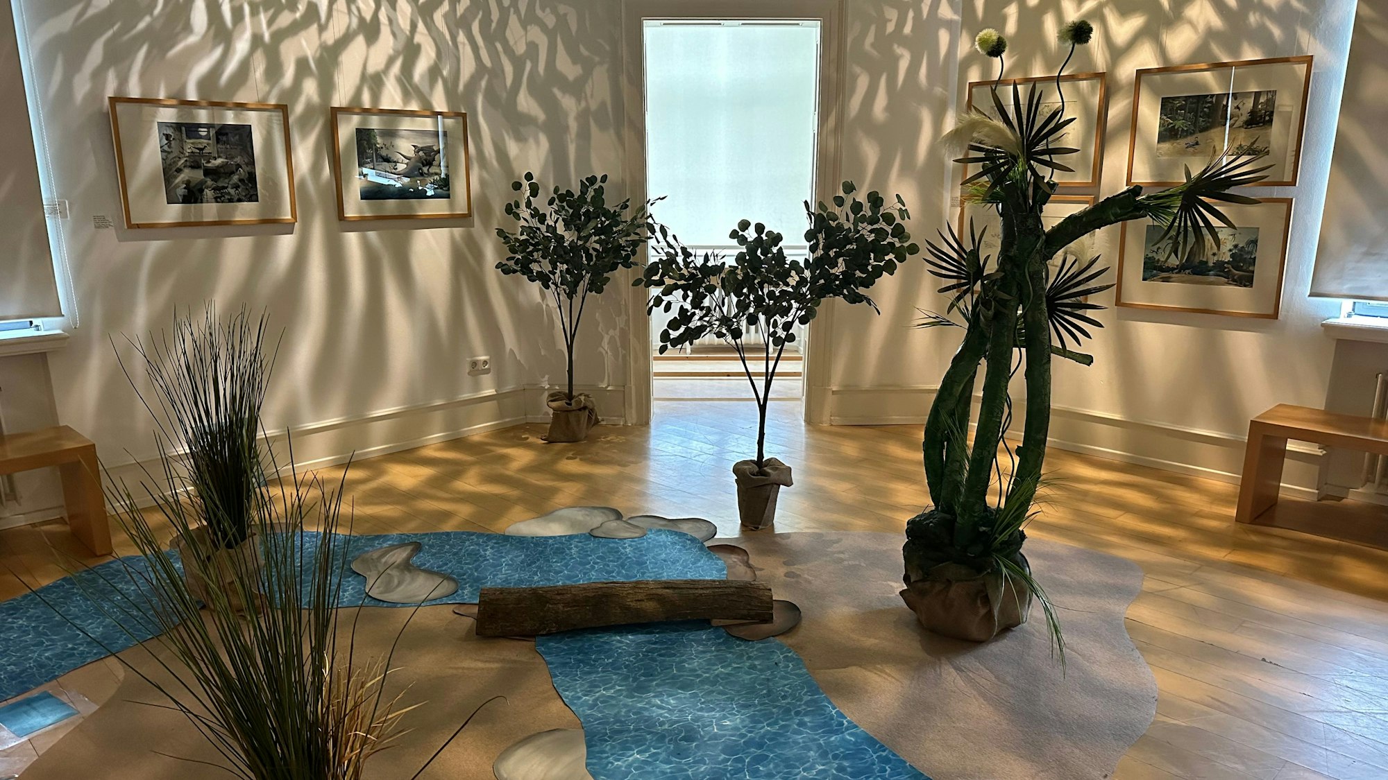 Die Welten der Zeichnungen von Thé Tjong-Khing werden plastisch im Museum.