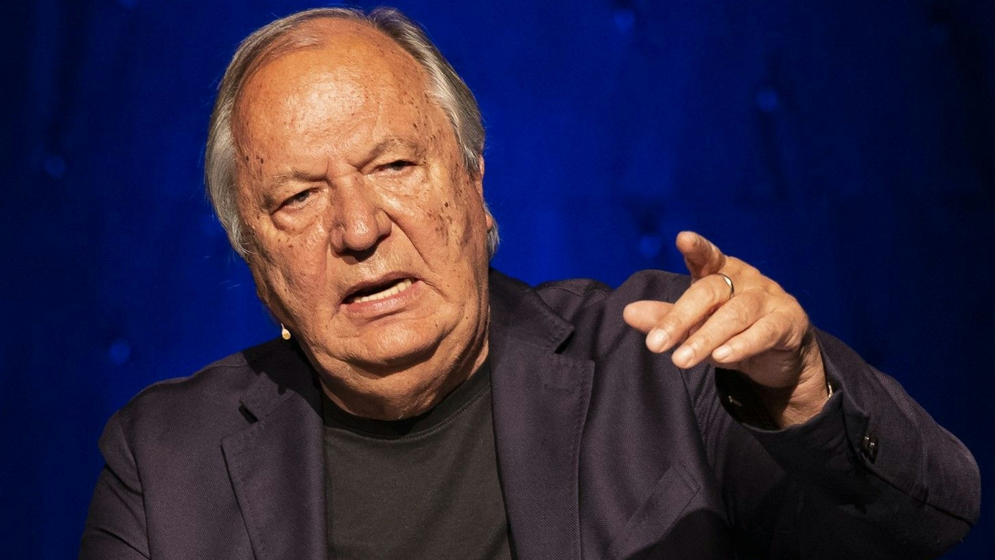 Kabarettist Wilfried Schmickler wird am 28. November 70 Jahre alt.