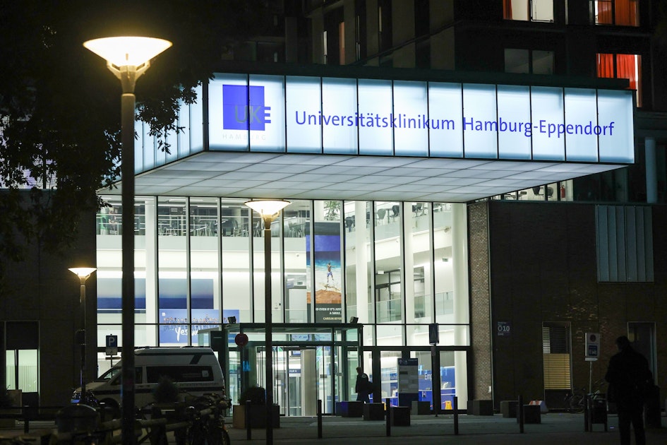 Life-threatening illness: Two people isolated in Hamburg due to suspected ...
