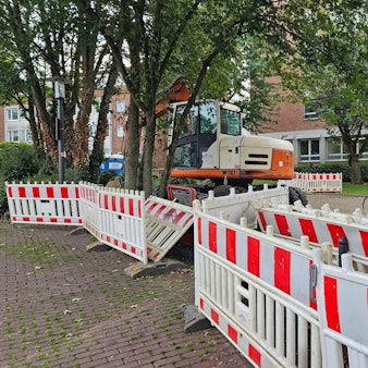 Eine Baustelle in der Bergheimer Fußgängerzone.