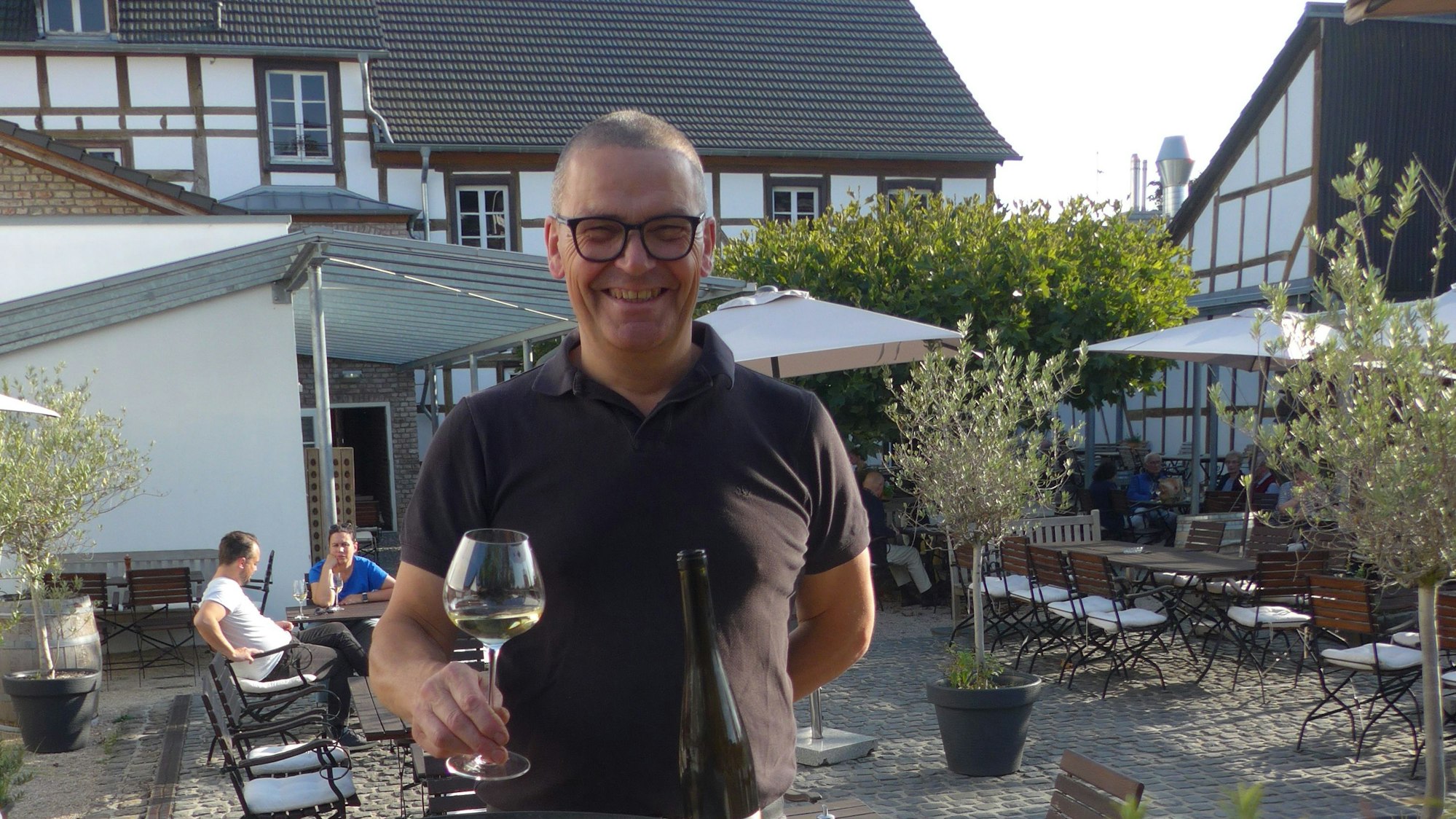 Andreas Lelke überzeugt im Restaurant Bungertshof in Oberdollendorf mit einer einzigartigen Weinauswahl