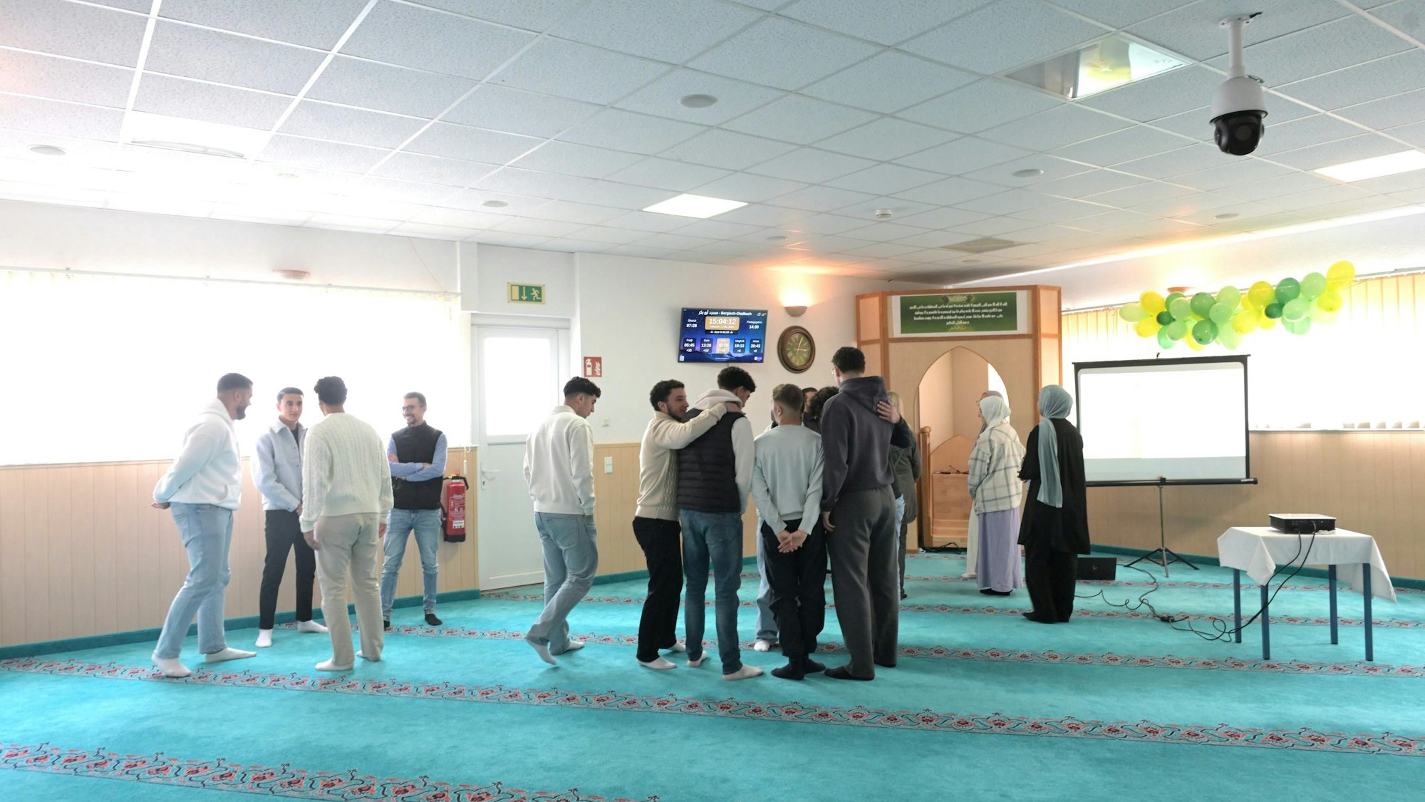 Die Bergisch Gladbacher Moscheen öffneten für Besucher - aber nur wenige kamen.