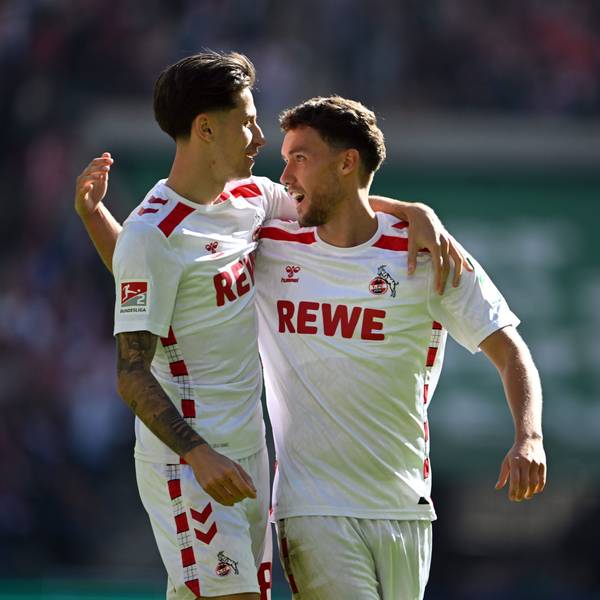: 2. Bundesliga, 1. FC Köln - SSV Ulm 1846, 8. Spieltag, im RheinEnergieStadion, Kölns Luca Waldschmidt (r) und Denis Huseinbasic bejubeln das Tor zum 2:0.
