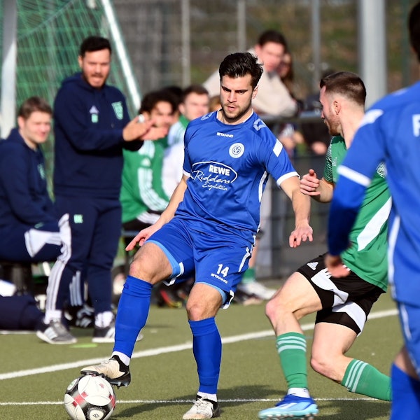 03.03.2024, Fussball-FC Pesch-Merten
links: Markus Lehmann (Pesch)
Foto: Uli Herhaus