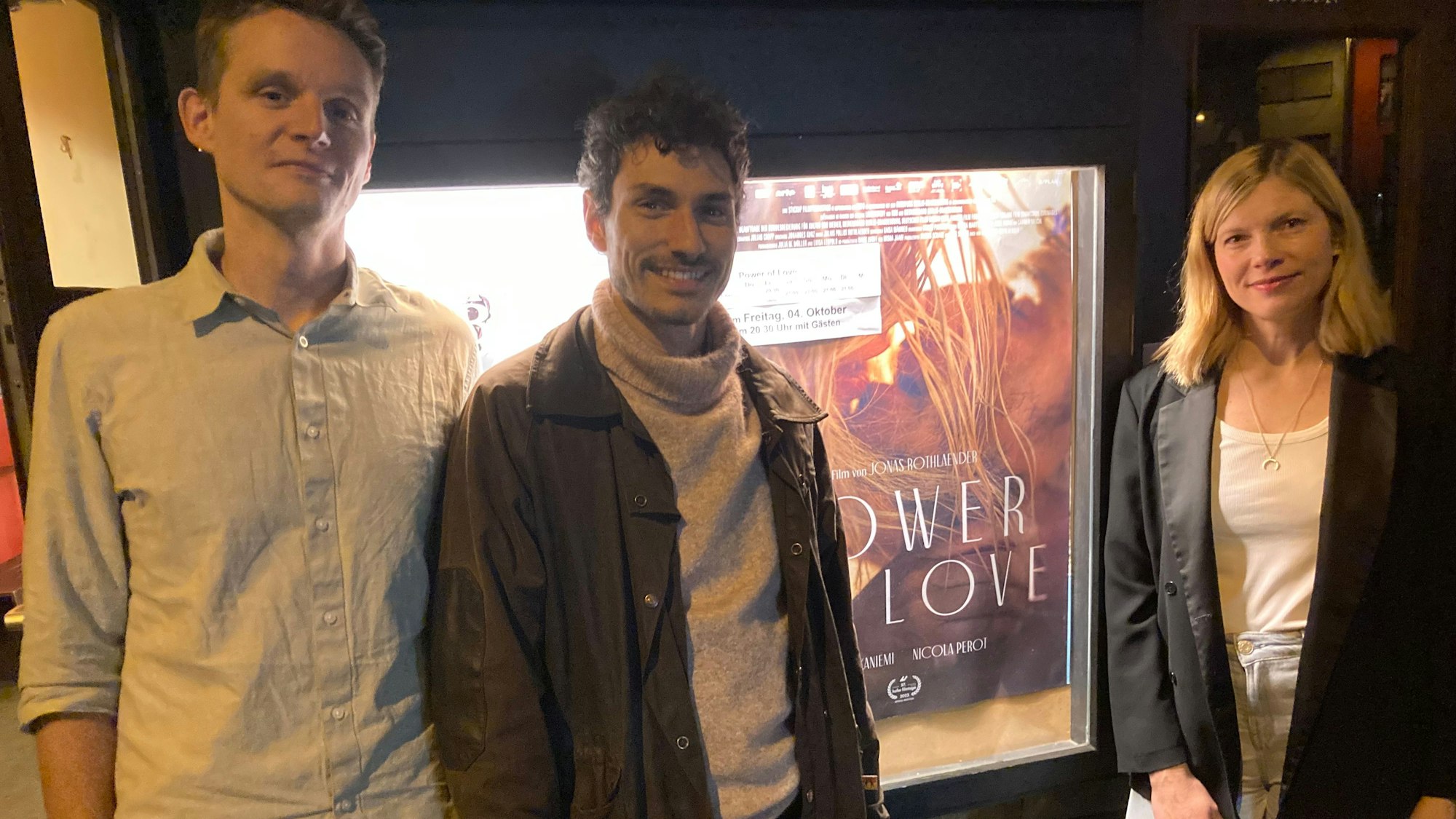 (v.l.) Jonas Roetlaender (Regisseur), Nicola Perot, Saara Kotkaniemi (HauptdarstelerInnen)