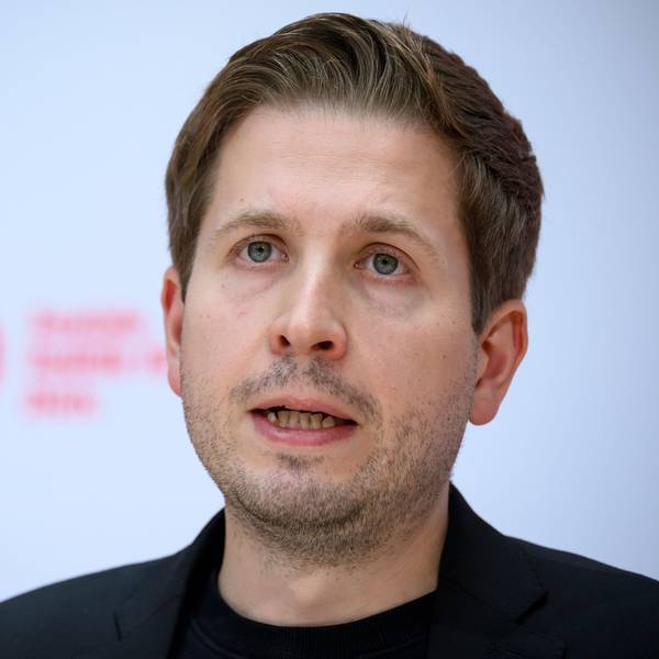 Kevin Kühnert, SPD-Generalsekretär, äußert sich bei einer Pressekonferenz nach der SPD-Präsidiumssitzung im Willy-Brandt-Haus.