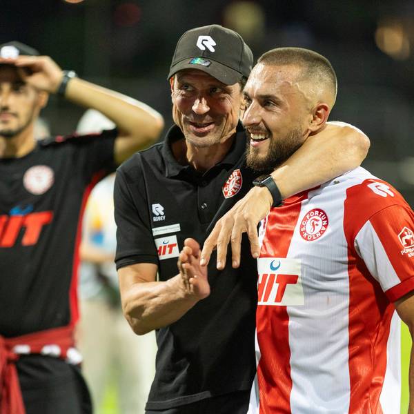 Regionalliga West Fortuna Köln - 1. FC Düren, 09.08.2024 Matthias Mink Fortuna Köln, Cheftrainer mit Stipe Batarilo Fortuna Köln, 8. Regionalliga West, Fortuna Köln - 1. FC Düren, 3. Spieltag, am 09.08.2024, Südstadion, Köln *** Regionalliga West Fortuna Köln 1 FC Düren, 09 08 2024 Matthias Mink Fortuna Köln, head coach with Stipe Batarilo Fortuna Köln, 8 Regionalliga West, Fortuna Köln 1 FC Düren, Matchday 3, on 09 08 2024, Südstadion, Cologne Copyright: xBEAUTIFULxSPORTS/Meuselx