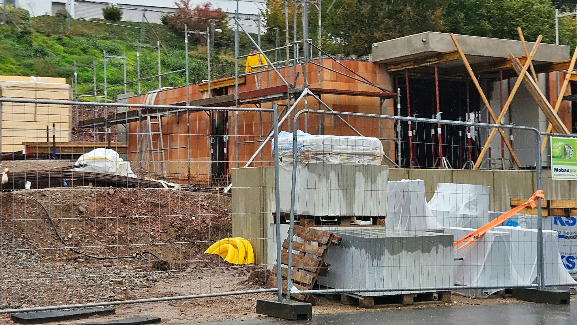 Blick auf eine Baustelle.