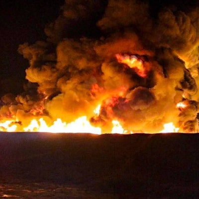 Ein Großbrand in der Region Brjansk. Nach einem ukrainischen Angriff soll ein russisches Munitionsdepot in der Region in Flammen stehen. (Symbolbild)