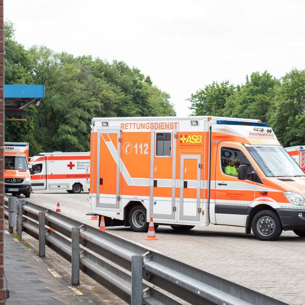 Der Rheinisch-Bergische Kreis hat für Mitarbeitende zweier örtlicher Hilfsorganisationen ein Fahrsicherheits- und Rangiertraining auf den Weg gebracht.
