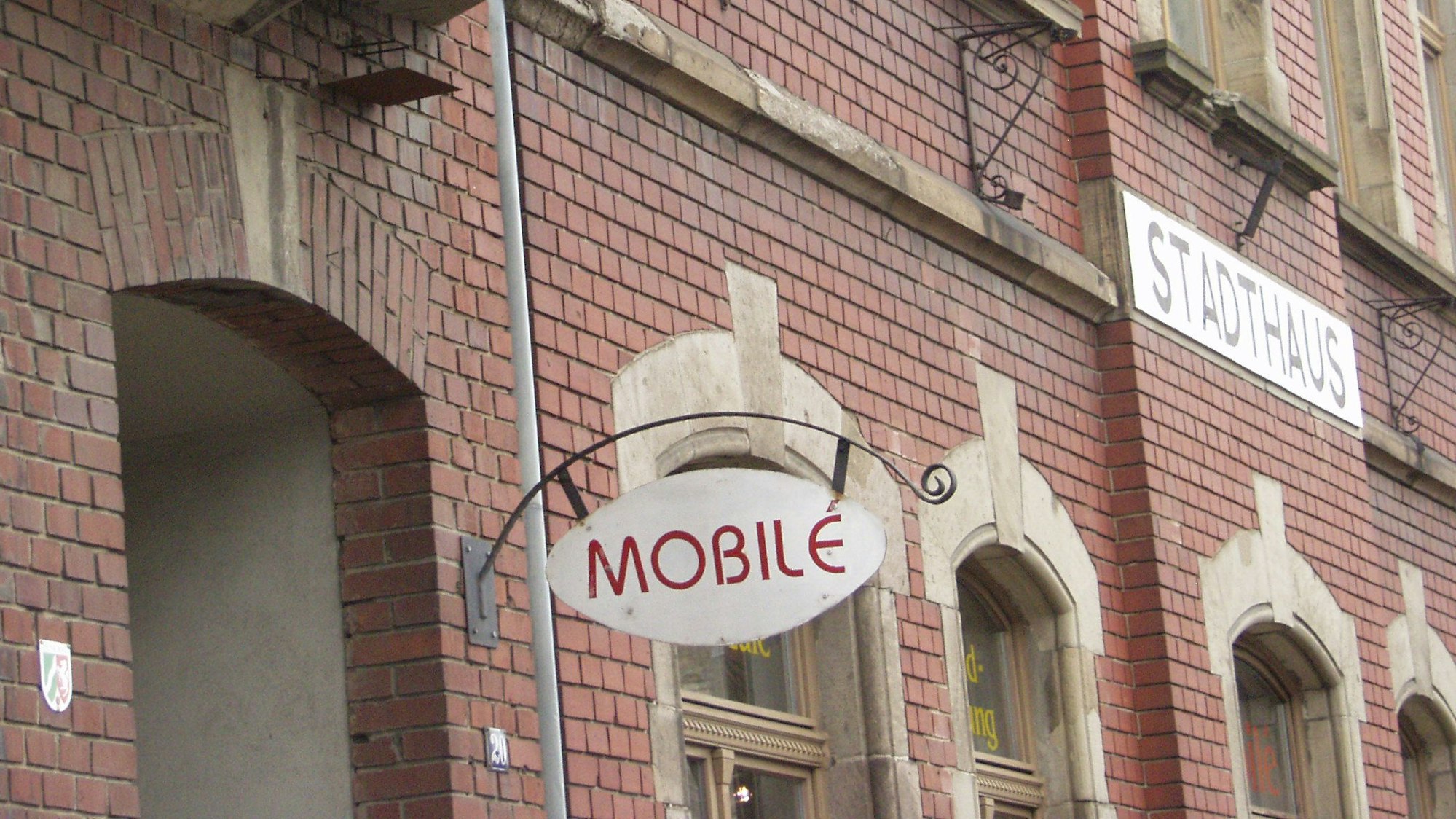 Zu sehen ist das Stadthaus in Lechenich.