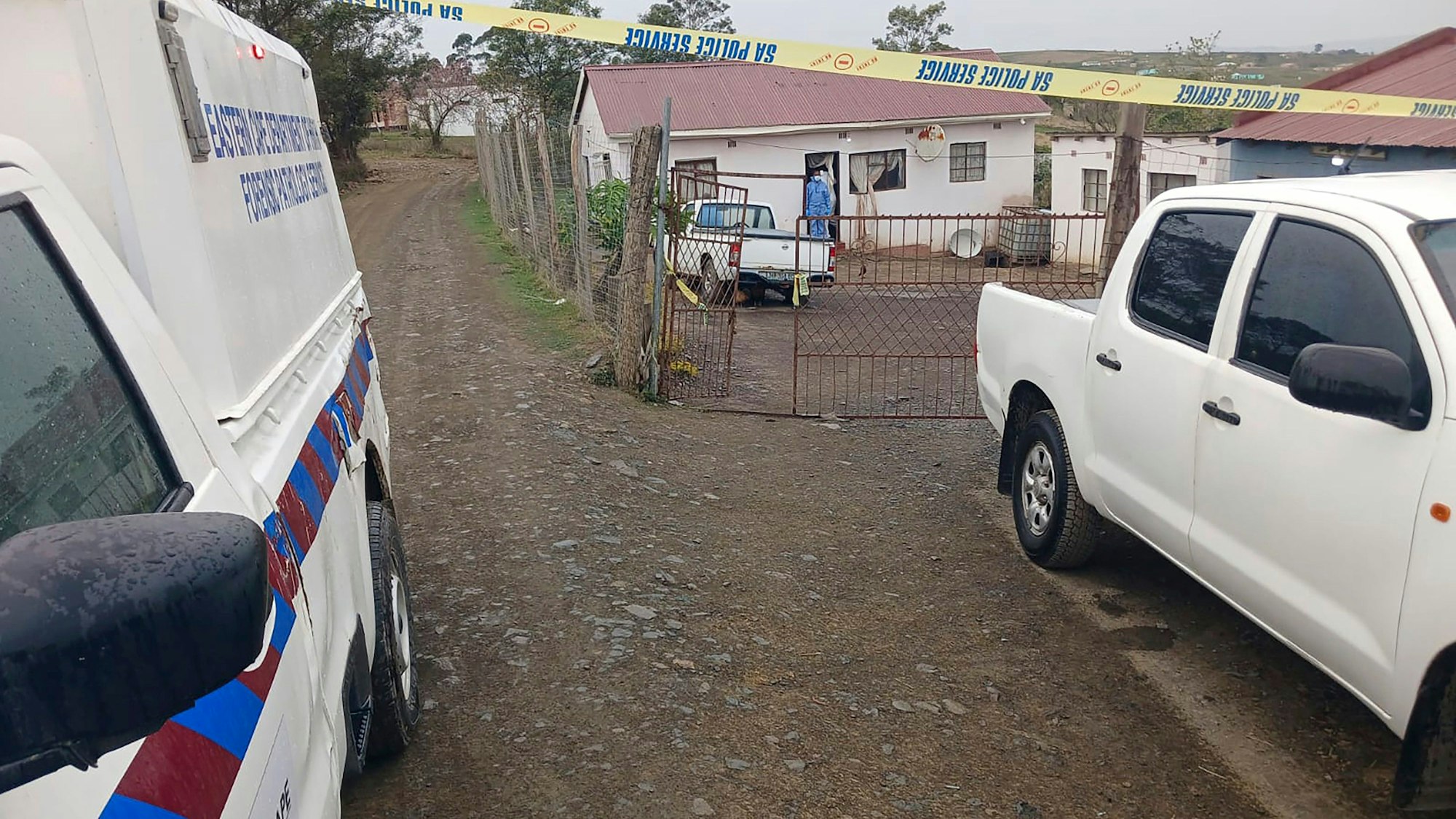 In Südafrika steht eine Polizistin im Verdacht, sechs Menschen ermordet zu haben, um deren Lebensversicherungen einzustreichen.
