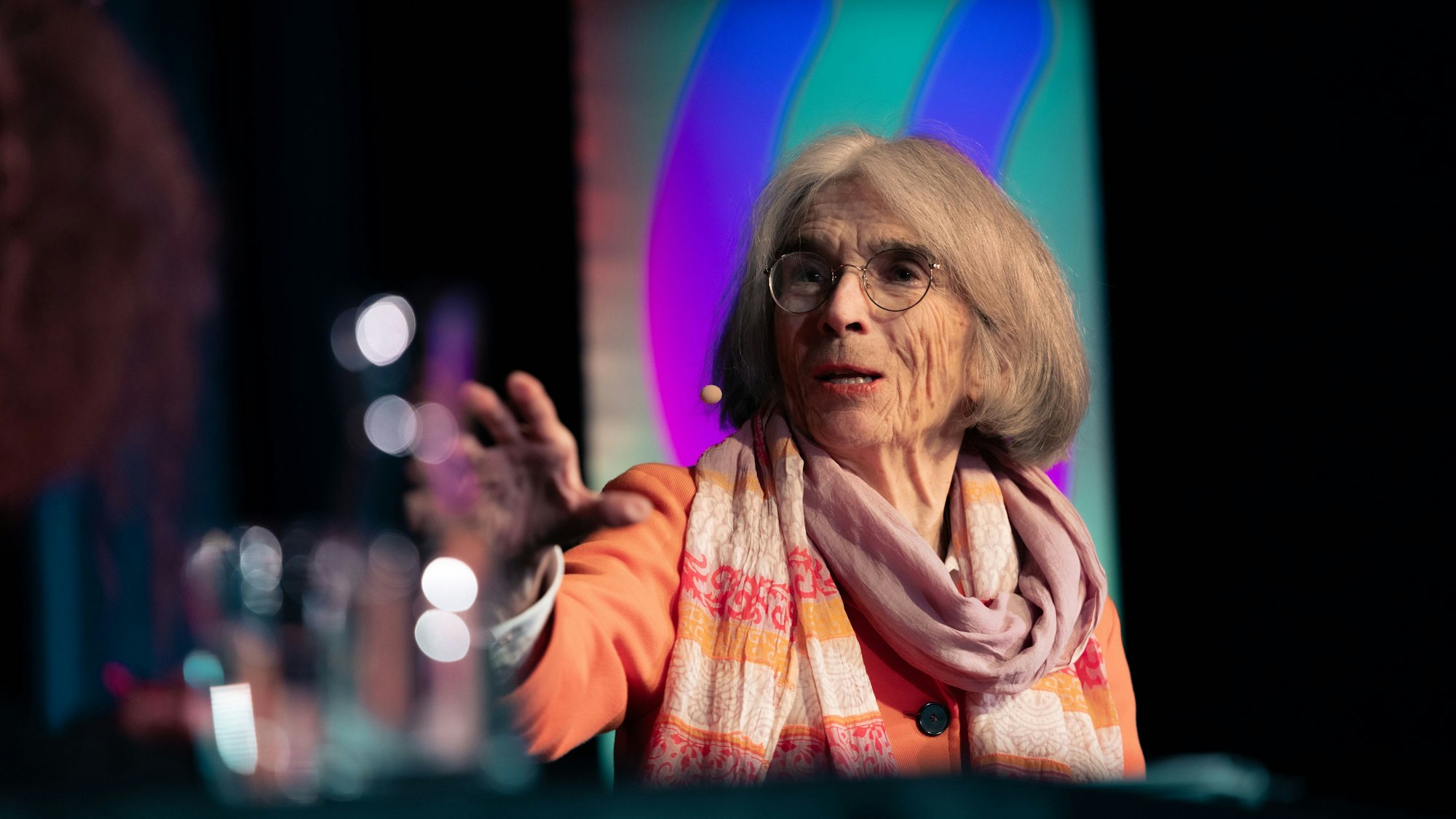 lit.Cogogne: Donna Leon.