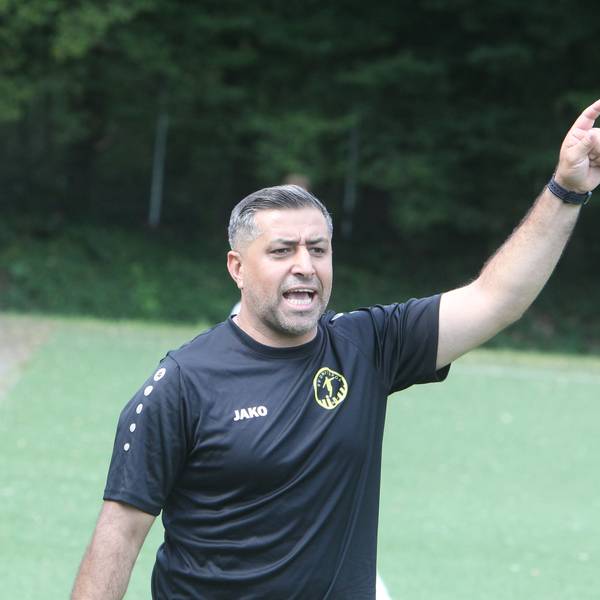Medeni Üzer