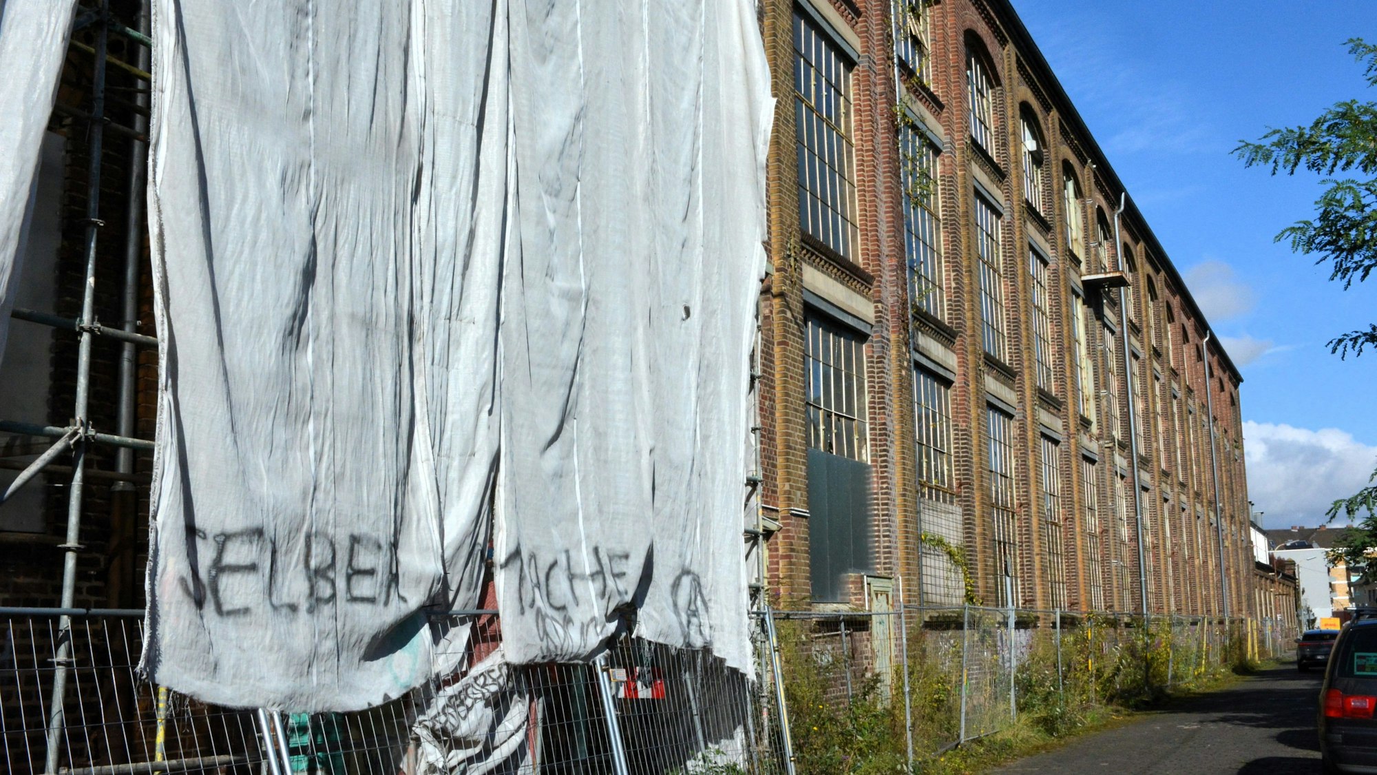 Fassade der Hallen Kalk