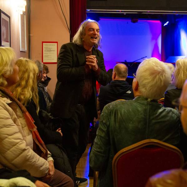 Schauspielhaus-Chef Axel Krieger begrüßte am Festabend zahlreiche Gäste.
