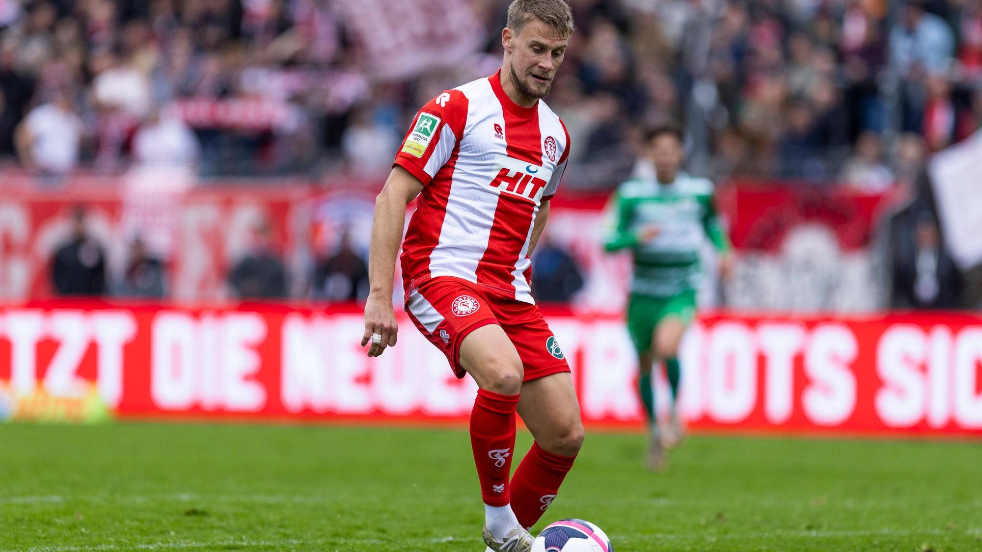 RECORD DATE NOT STATED Regionalliga West Fortuna Köln - Rot-Weiß Oberhausen, 12.10.2024 Julius Biada Fortuna Köln, 31. Regionalliga West, Fortuna Köln - Rot-Weiß Oberhausen, 11. Spieltag, am 12.10.2024, Südstadion, Köln *** Regionalliga West Fortuna Köln Rot Weiß Oberhausen, 12 10 2024 Julius Biada Fortuna Köln, 31 Regionalliga West, Fortuna Köln Rot Weiß Oberhausen, 11 Matchday, on 12 10 2024, Südstadion, Cologne Copyright: xBEAUTIFULxSPORTS/Meuselx