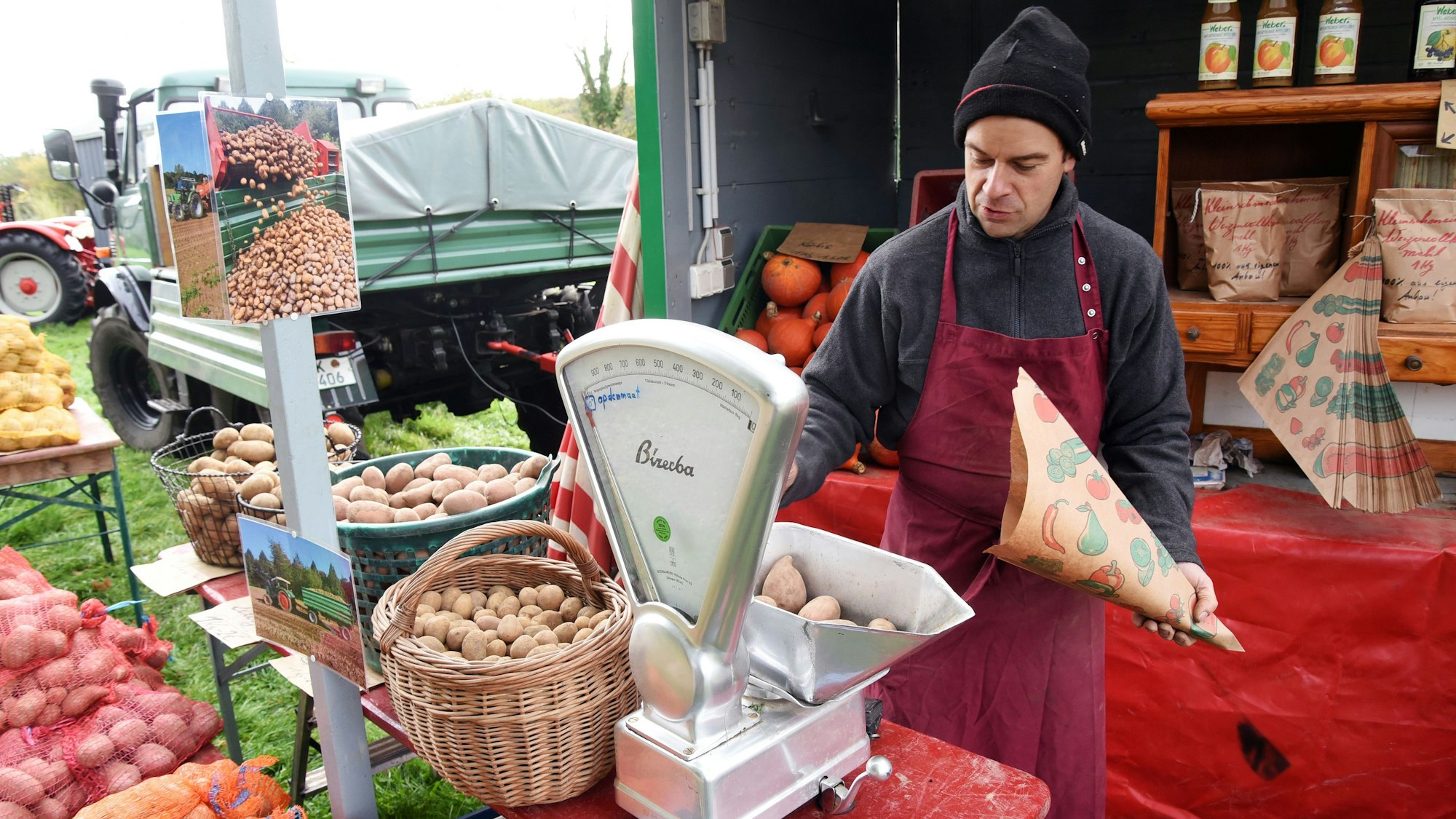 Martin Kleinschmidt an seinem Stand.