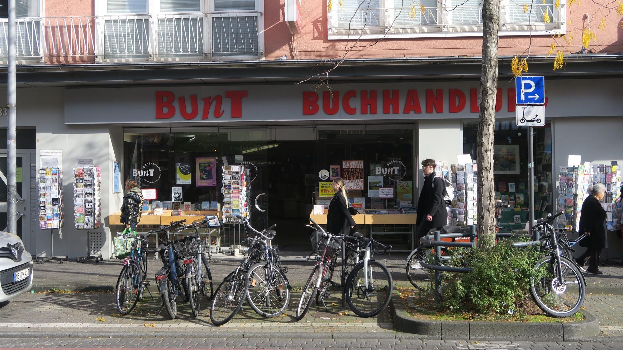 Die Bunt-Buchhandlung an der Venloer Straße in Ehrenfeld.