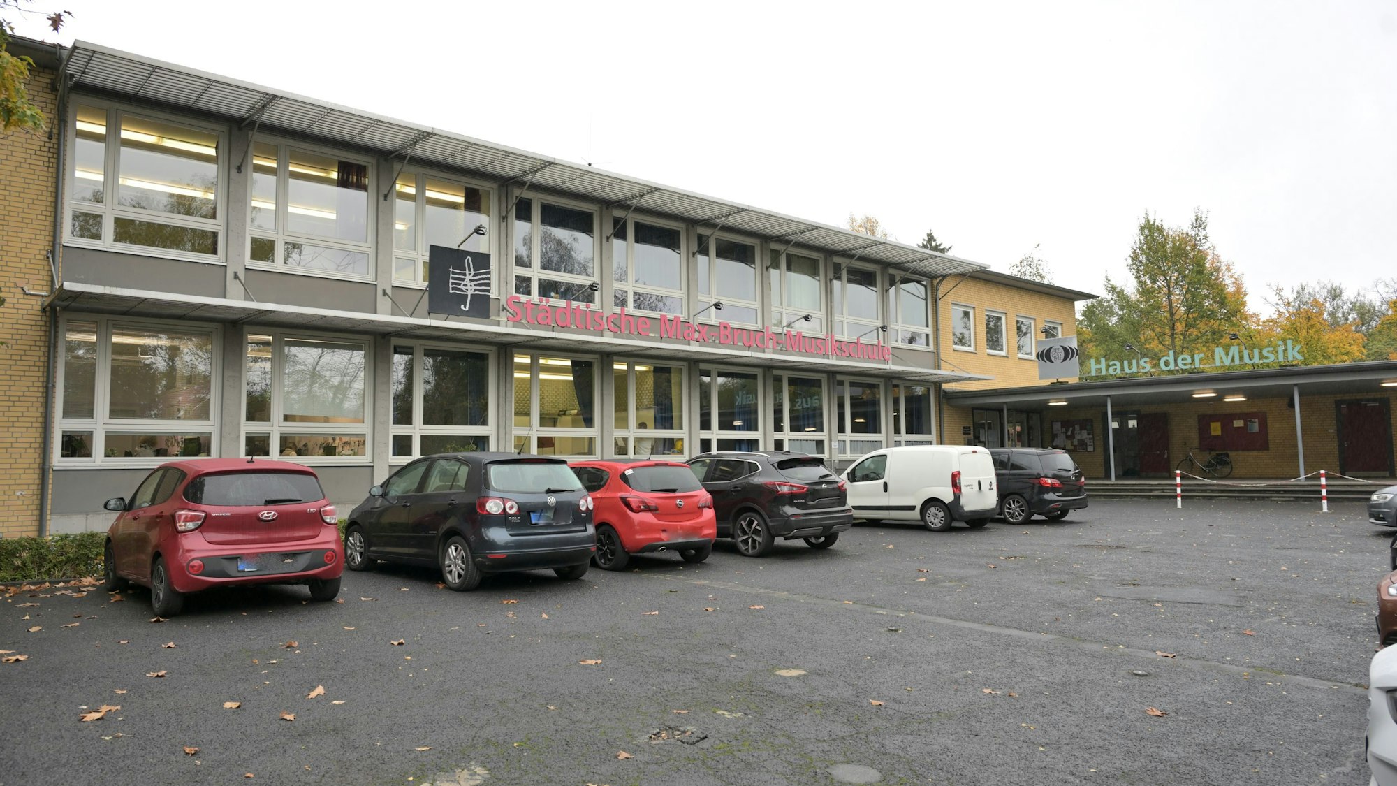 Das Foto zeigt das Haus der Musikschule in Bergisch Gladbach