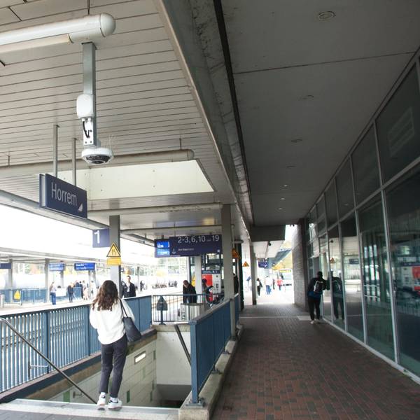 Das Foto zeigt das Bahnhofsgleis am Bahnhof Horrem.
