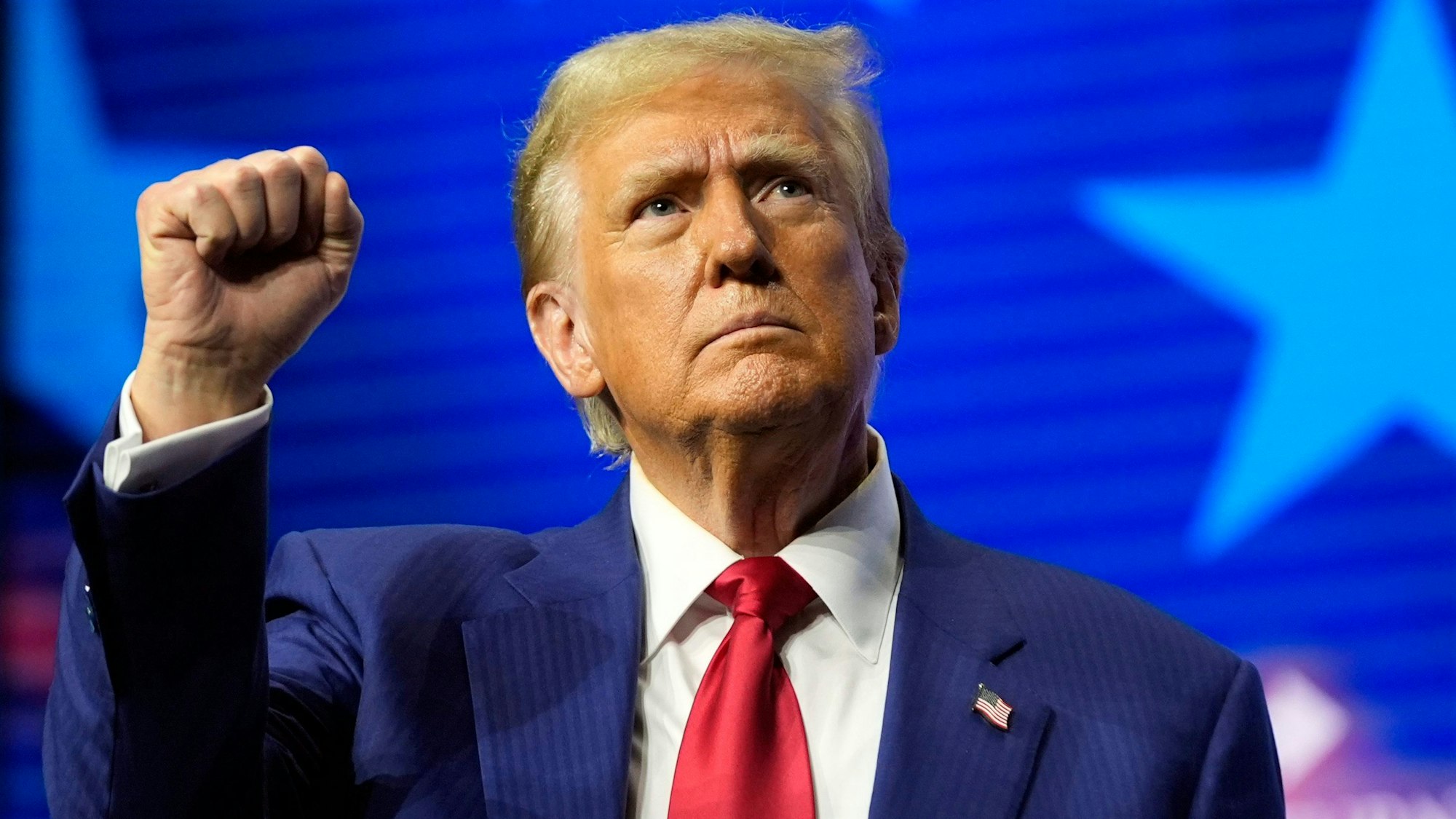 Lässt alle Vorwürfe bestreiten: Donald Trump widerspricht den Darstellungen von Stacey Williams.