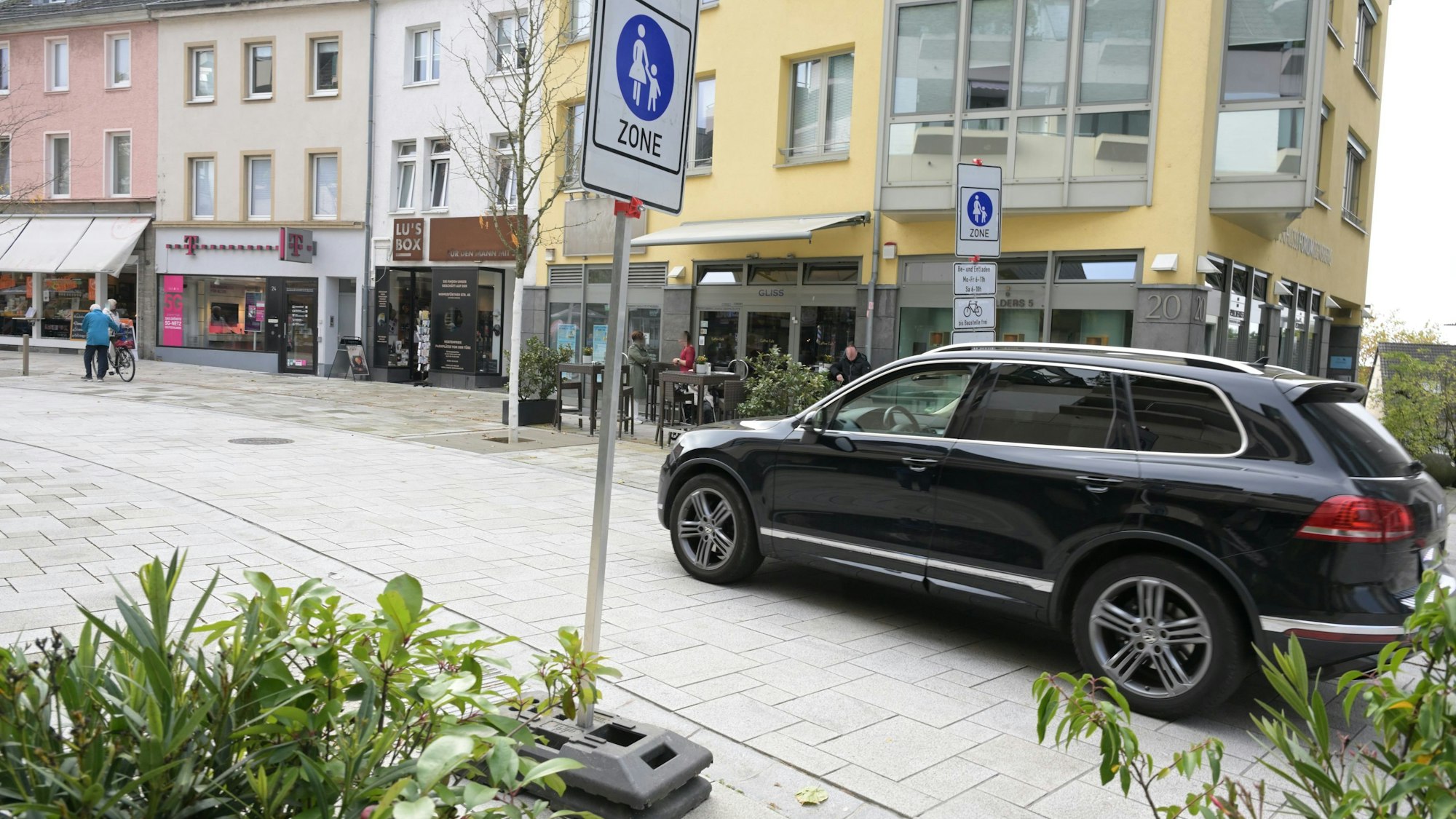 Diesen Anblick wird es in Zukunft nicht mehr geben: Einfahrt in die "Temporäre Fußgängerzone.