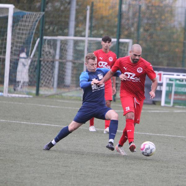 Taner Yalcin (rechts)