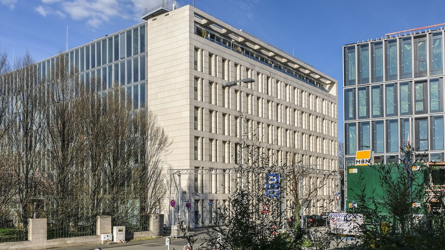 Hauptsitz der Deutschen Entwicklungsgesellschaft (DEG/KFW) in der Kämmergasse in Köln.