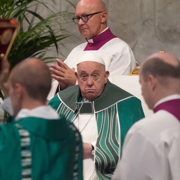 27.10.2024, Vatikan, Vatikanstadt: Papst Franziskus leitet eine Messe zum Abschluss der zweiten Sitzung der 16. Generalversammlung der Bischofssynode im Petersdom im Vatikan.